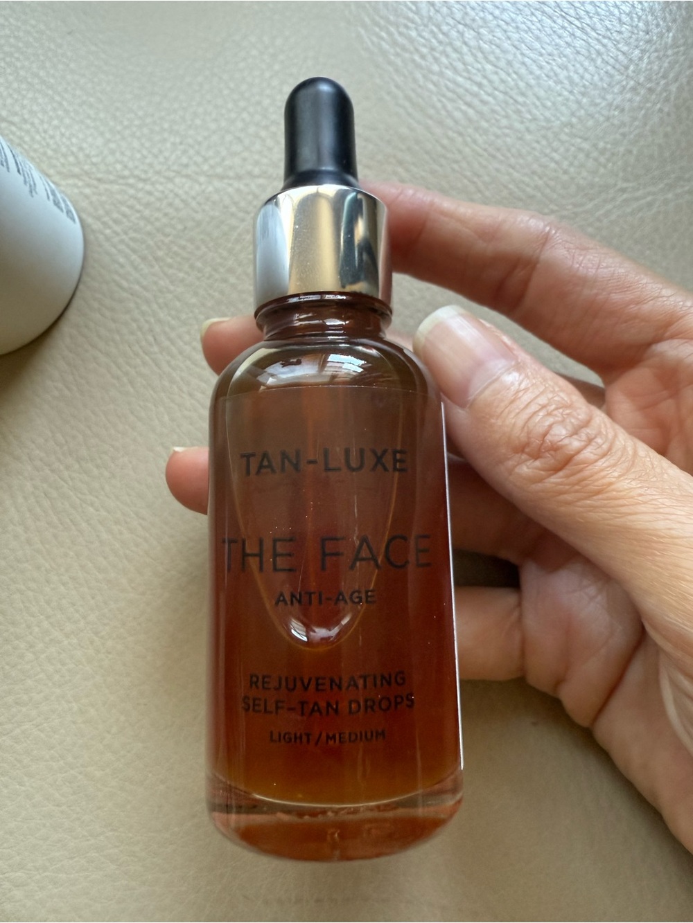 Tan-Luxe The Face Anti-Age Rejuvenating Self-Tan Drops — White